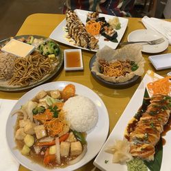Shiki Japanese Thai Sushi Bar - Veggie delite with tofu, filet mignon and chicken habachi, volcano roll
