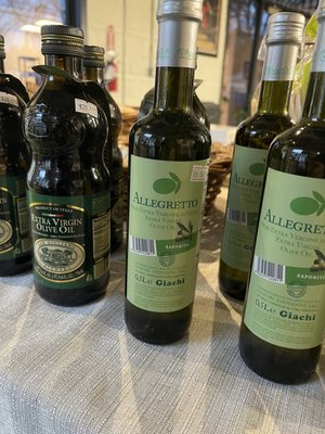Tutti’s Italian Market & Deli by null