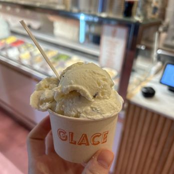 Glace - Stracciatella - Ice Cream & Frozen Yogurt Near Me - New York, New York Glace - Stracciatella - Ice Cream & Frozen Yogurt Near Me - New York, New York