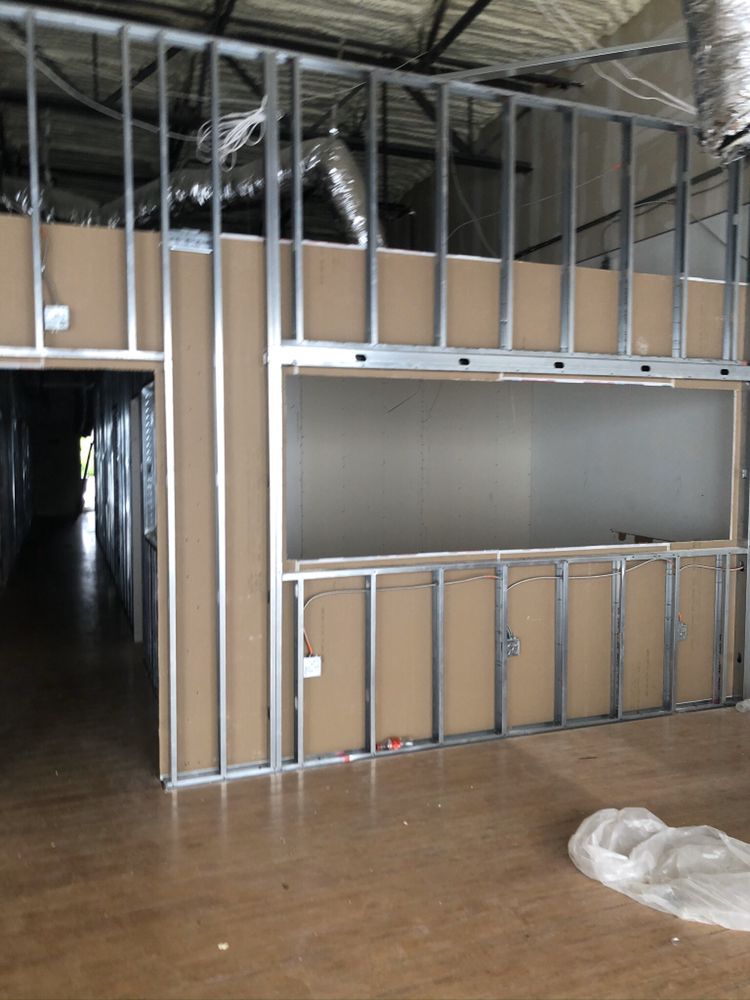 Slide of H & R Pro Builders