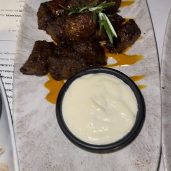 Moxies - Lounges Near Me - Miami, Florida Moxies - Lounges Near Me - Miami, Florida