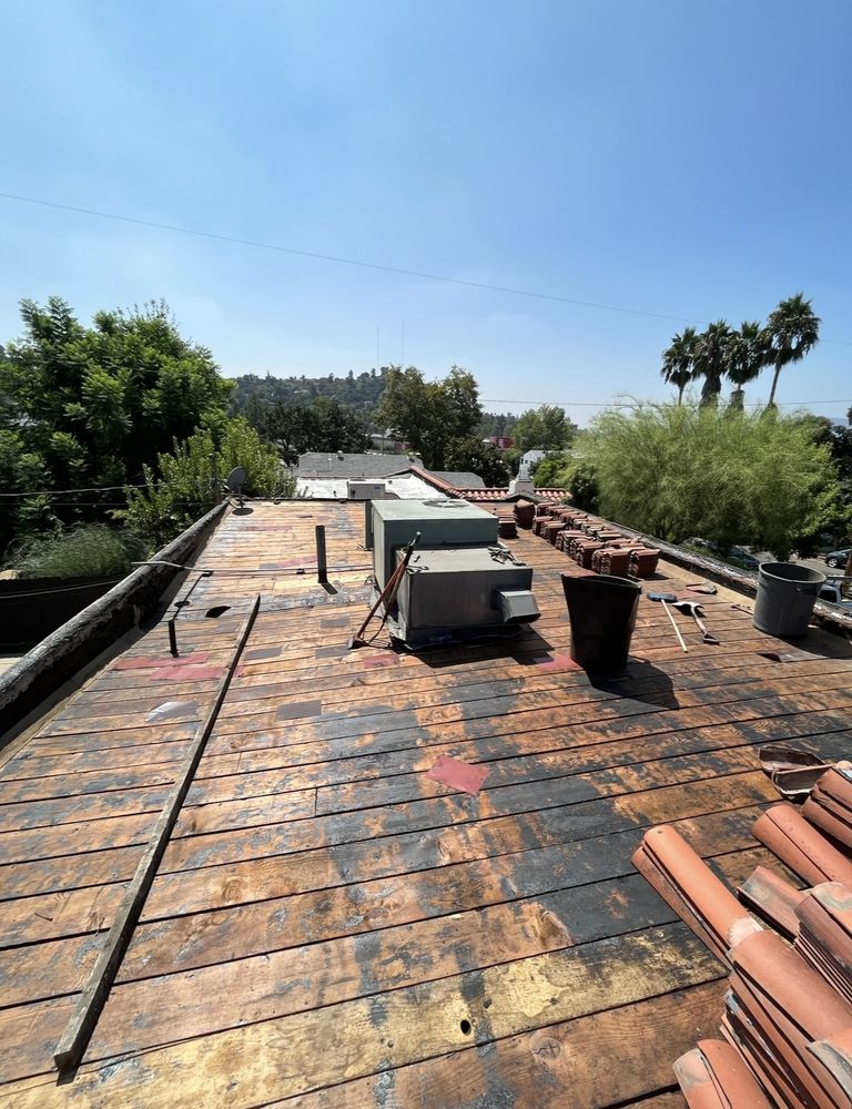 Slide of Robert Clark Painting & Roofing