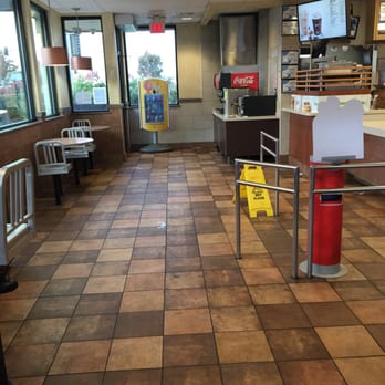 McDonalds - Super dirty! - Fast Food Near Me - Tracy, California