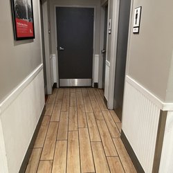 KFC - Hallway to bathroom