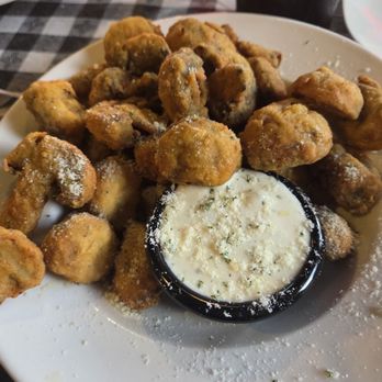That's Amore Pizzeria - Fried Mushrooms - Italian Near Me - Metairie, Louisiana That's Amore Pizzeria - Fried Mushrooms - Italian Near Me - Metairie, Louisiana