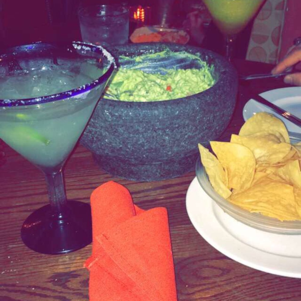 Agave - Skinny margarita and guacamole! Flavorful and very filling! - Mexican Near Me - Newburyport, Massachusetts