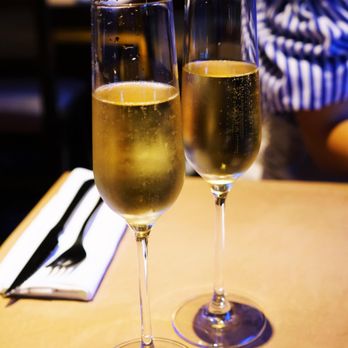 Ikoyi - Frerejean Frères, Champagne, NV - African Near Me - London, XGL Ikoyi - Frerejean Frères, Champagne, NV - African Near Me - London, XGL