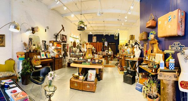 Thea Grant | Antique, Vintage & Custom Jewelry by null