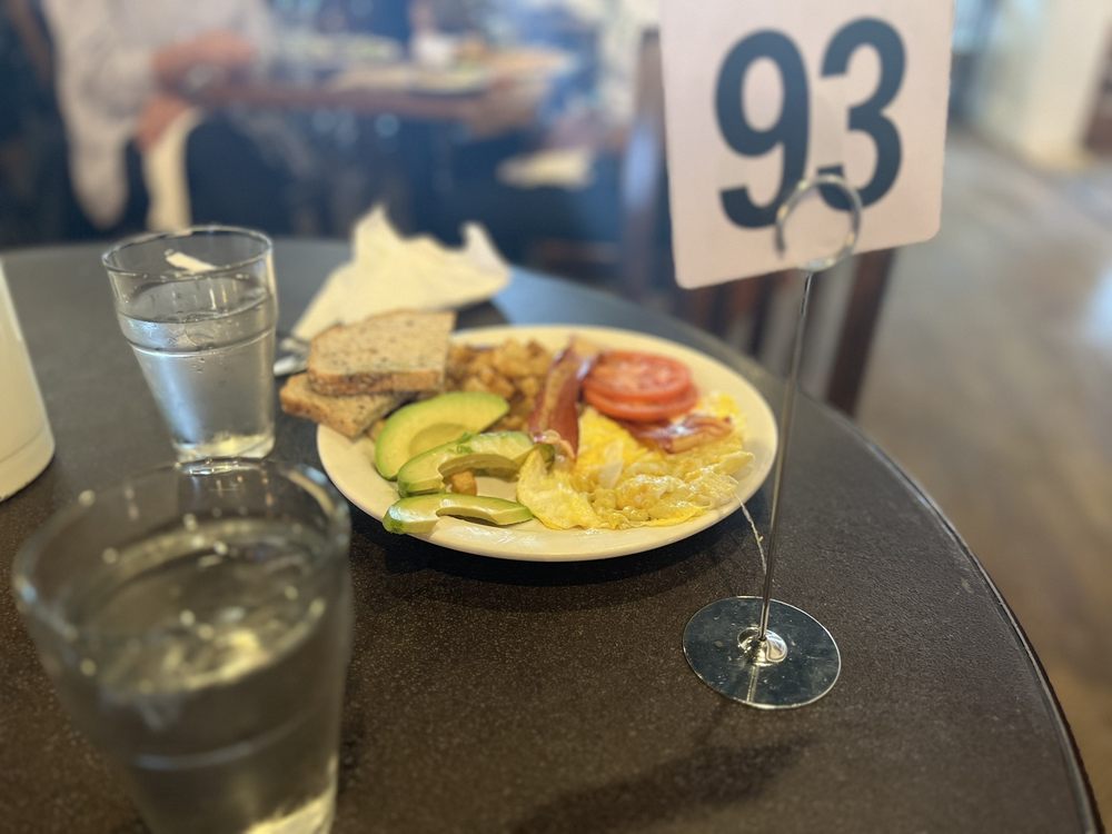 Social spots from Takoma Bev