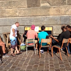 Bajkazyl - Les musiciens de rue locaux qui se mêlent aux touristes mélomanes le temps d'un morceau.