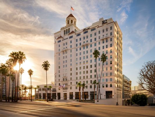 Fairmont Breakers Long Beach by null