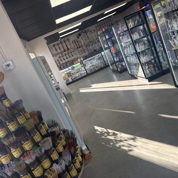Mega Smoke Shop 4 - Tobacco Shops Near Me - Sylmar, California Mega Smoke Shop 4 - Tobacco Shops Near Me - Sylmar, California