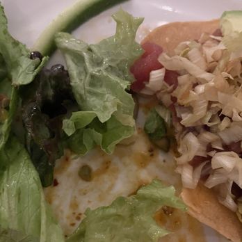 Entremar - Tuna tostada with a bit a green salad - Mexican Near Me - México, D.F., DIF
