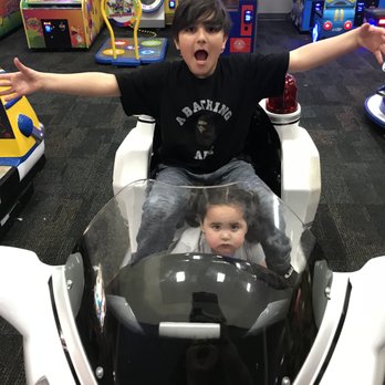 Chuck E. Cheese - Pizza Near Me - Tacoma, Washington Chuck E. Cheese - Pizza Near Me - Tacoma, Washington