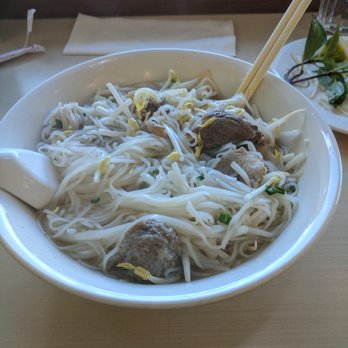 Phobulous - They only fill the soup halfway.... If you like to add lots of bean sprouts, stay away from this place. - Vietnamese Near Me - Edmonton, Alberta Phobulous - They only fill the soup halfway.... If you like to add lots of bean sprouts, stay away from this place. - Vietnamese Near Me - Edmonton, Alberta