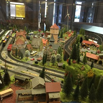 Stuttgart Hauptbahnhof - #YelpTravel16 - Train Stations Near Me - Stuttgart, BW