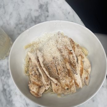 Cara Restaurant - Lemon pasta with chicken - New American Near Me - Los Angeles, California
