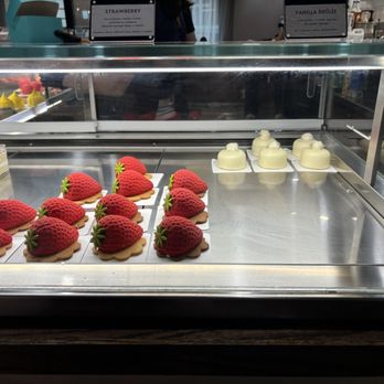 Layered - Strawberry - Bakeries Near Me - Fairfax, Virginia Layered - Strawberry - Bakeries Near Me - Fairfax, Virginia