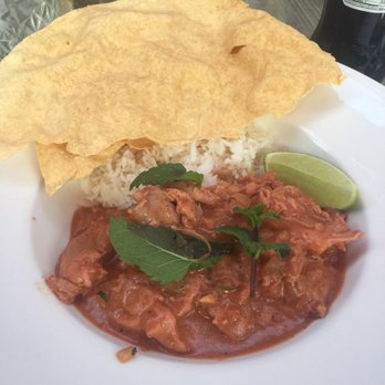 Lovina - Tiki chicken - New American Near Me - Calistoga, California