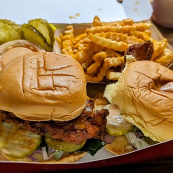 Dave's Hot Chicken - two sandwiches and french fries - Halal Near Me - Toronto, Ontario