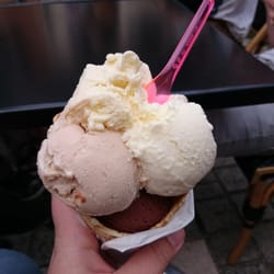 L'Avalanche - Chocolat blanc, vanille, noisette, chocolat noir