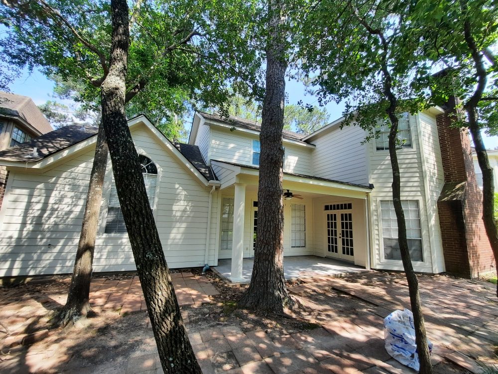 Slide of Hernandez Roofing & Siding