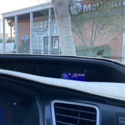Exterior outside entrance of McGrath Veterinary Center - I look forward to a great first visit for my cat! - Sherman Oaks, California Exterior outside entrance of McGrath Veterinary Center - I look forward to a great first visit for my cat! - Sherman Oaks, California