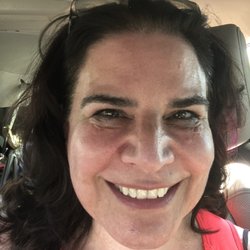 Before: Reg ol' me, 1 hour before Salon Excellence, after a long, hot busy day...
