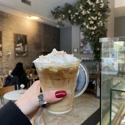 Almond croissant latte (seasonal Martha Stewart drink)