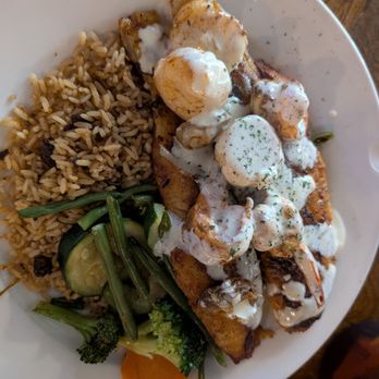 Manvel Seafood & Grill - Grilled seafood platter - American Near Me - Manvel, Texas Manvel Seafood & Grill - Grilled seafood platter - American Near Me - Manvel, Texas