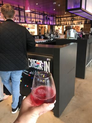 Moxy London Stratford by null