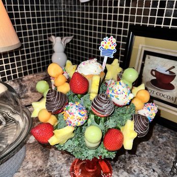 EDIBLE ARRANGEMENTS - Updated July 2025 - 3802 S Lindbergh