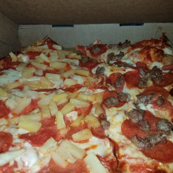 Rio's Pizza - Pizza Near Me - Montebello, California