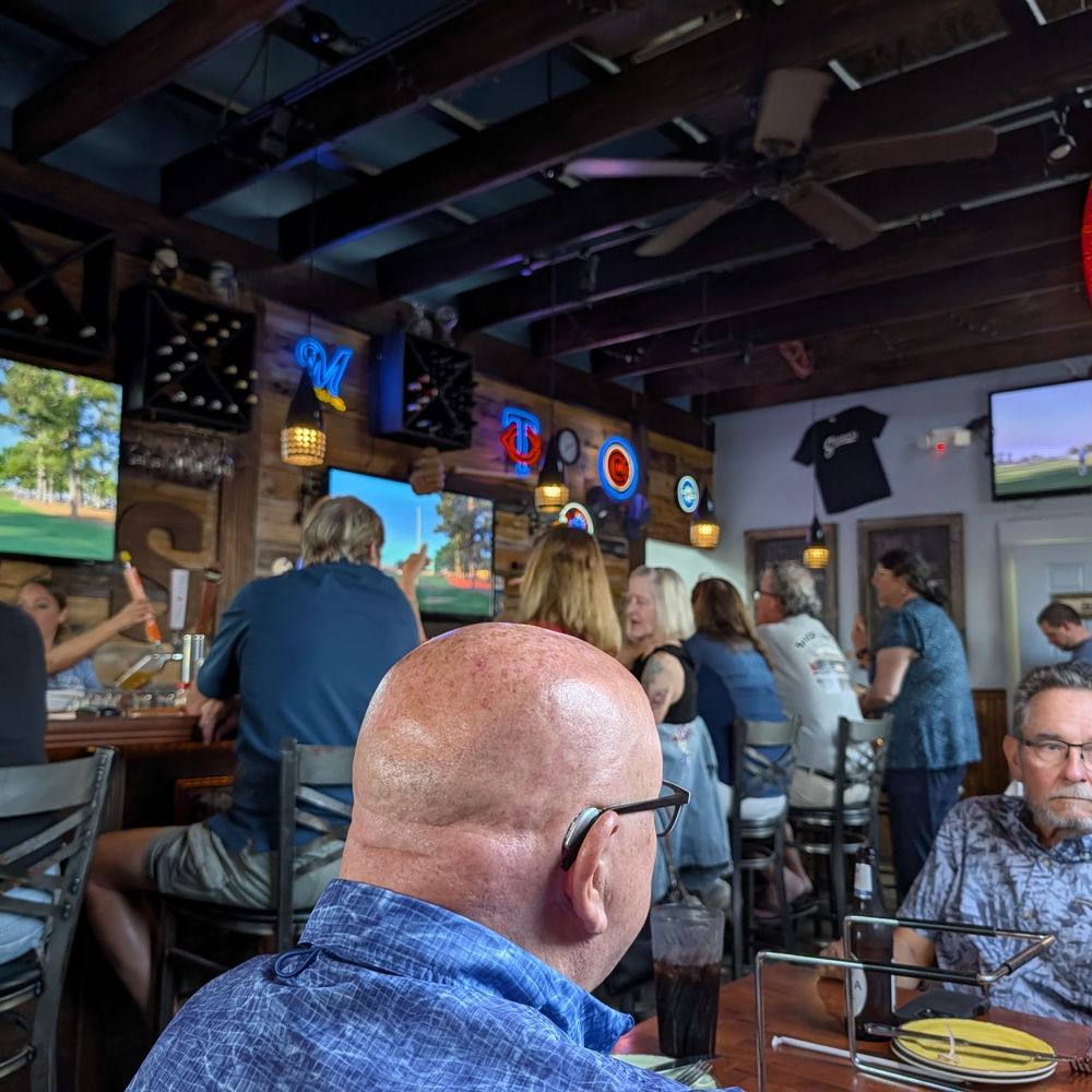 Shaner's Pizza - The bar area - Pizza Near Me - Sarasota, Florida Shaner's Pizza - The bar area - Pizza Near Me - Sarasota, Florida