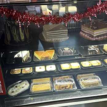 Pinecrest Bakery - Bakeries Near Me - Doral, Florida