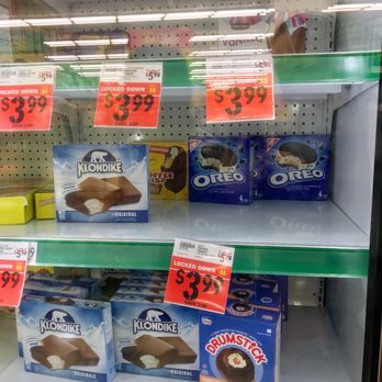 Food Basics - a display of chocolates in a grocery store - Grocery Near Me - Thornhill, Ontario Food Basics - a display of chocolates in a grocery store - Grocery Near Me - Thornhill, Ontario