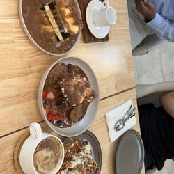 Milk Cake Bakery - Break it, Baby Dynamite, cinnamon cake