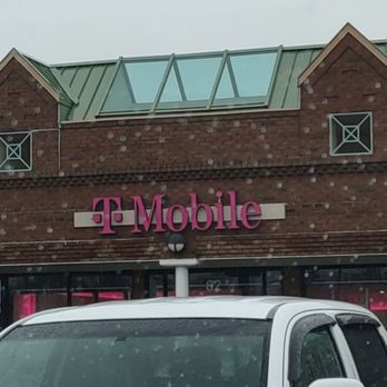 T-Mobile - Mobile Phones Near Me - Lindenhurst, New York T-Mobile - Mobile Phones Near Me - Lindenhurst, New York