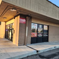 Pinocchio's Pizza