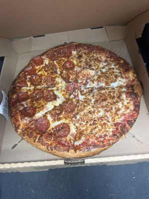 Crazy Tomato Pizza by null
