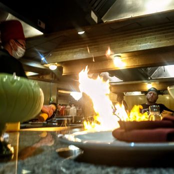 hinachi-baaです！ HIBACHI JAPANESE STEAK HOUSE & SUSHI BAR - Updated October