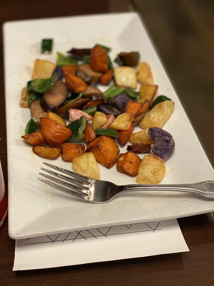 TRUE EATS & DRINKS Updated October 2024 458 Photos & 513 Reviews