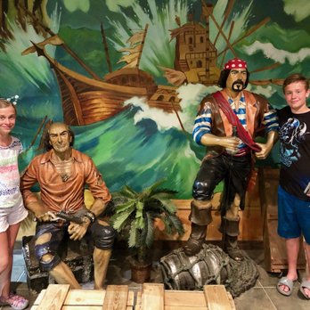 Pirate's Cove Adventure Golf - Pirates - Mini Golf Near Me - Branson, Missouri Pirate's Cove Adventure Golf - Pirates - Mini Golf Near Me - Branson, Missouri