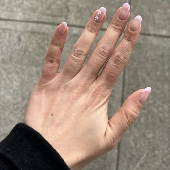 Sunset Lash & Nail Gallery - Gel; French with Flower Design - Eyelash Service Near Me - San Francisco, California Sunset Lash & Nail Gallery - Gel; French with Flower Design - Eyelash Service Near Me - San Francisco, California