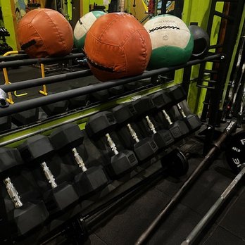 NLS Athletic - Trainers Near Me - Chicago, Illinois NLS Athletic - Trainers Near Me - Chicago, Illinois