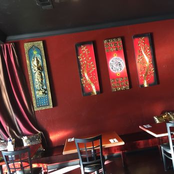 Royal Siam - More decor - Thai Near Me - Stockton, California Royal Siam - More decor - Thai Near Me - Stockton, California