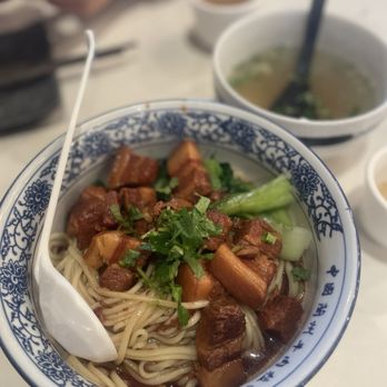 Highland Noodles - Pork belly hand pulled noodles (medium thin) - Noodles Near Me - Milpitas, California