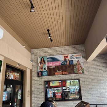 Hooters - Sports Bars Near Me - Naples, Florida Hooters - Sports Bars Near Me - Naples, Florida