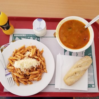 La Cafeteria Montserrat - Lentil and vegetable soup, pasta, yogurt, orange juice and bread - Sandwiches Near Me - Monistrol de Montserrat, B La Cafeteria Montserrat - Lentil and vegetable soup, pasta, yogurt, orange juice and bread - Sandwiches Near Me - Monistrol de Montserrat, B