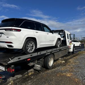 S & R TOWING - Updated September 2025 - 42 Photos & 151 Reviews - 1060 ...